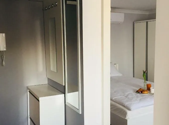 Na Starowce Vii דירה